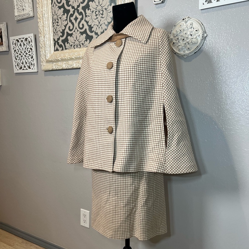 Vintage Houndstooth Skirt Suit with Cape Jacket - Neutral Tones - Picture 2 of 12